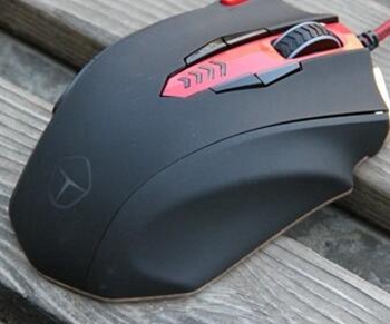 雷神TRM50 DPI16400鼠标