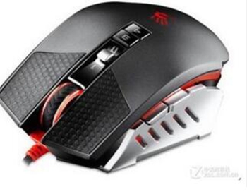 血手幽灵TL60鼠标
